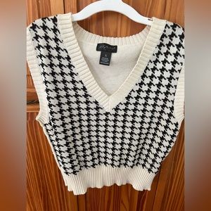 Say What - like new - size L- v neck vest